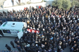 Binlerce Tarsuslu Şehidini son yolculuğuna uğurladı
