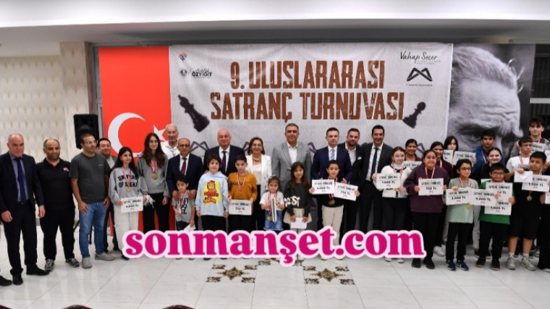 Büyükşehir Belediyesi'nin Uluslararası Satranç Turnuvasında Ödüller Sahibini Buldu