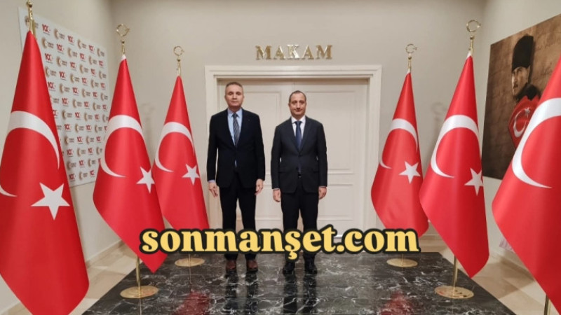 Tarsus'un yeni Emniyet Müdürü Ali Kaplan, Kaymakam Akyüz'ü ziyaret etti