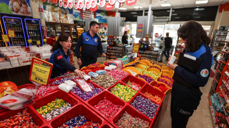 Mezitli Belediyesi Zabıta Ekipleri Denetimlerini Arttırdı 