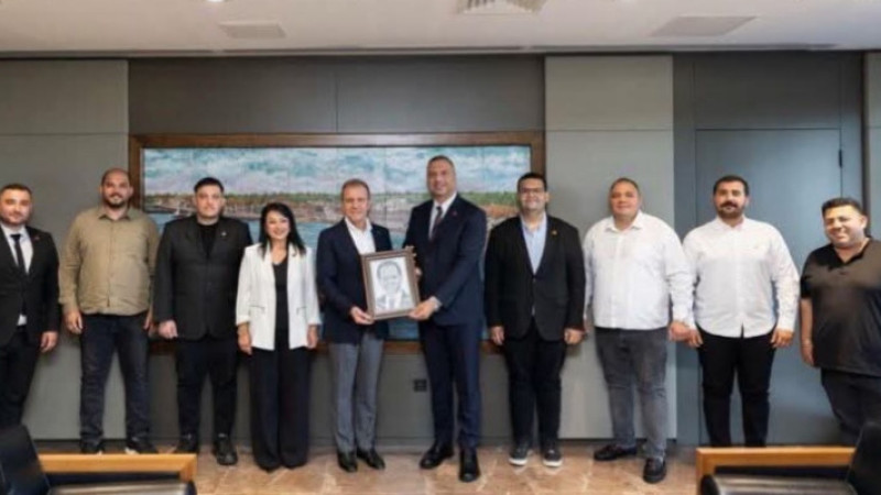 CHP Tarsus Heyeti, Başkan Seçer'le İstişarede Bukundu