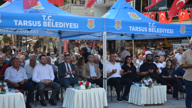 İYİ Parti Tarsus İlçe Teşkilatının Aşure Etkinliğine Yoğun İlgi
