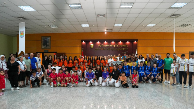 Tarsus Belediyesi'nden Amatör Spora 5 Milyonluk Destek