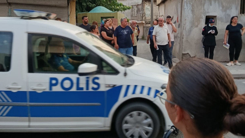 Tarsus'ta 53 Yaşındaki Bir Kişi Evinde Ölü Bulundu 