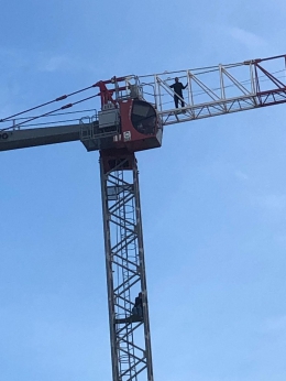 Çukurova Havalimanı İnşaatında İntihar Girişimi