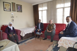 Tarsus Müftüsü Can, Engellileri Evlerinde Ziyaret Etti