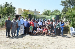 Başkan Bozdoğan Direksiyona Geçti Fıstık Hasadı Yaptı