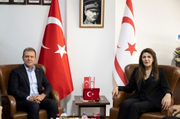 SEÇER: 