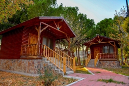 Yenilenen Tarsus Gençlik Parkı'nda Çocuklara Macera Parkı