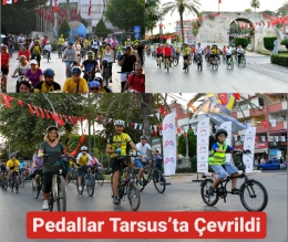  Bisikletçiler tarihi Kleopatra Kapısı önünden pedal bastılar