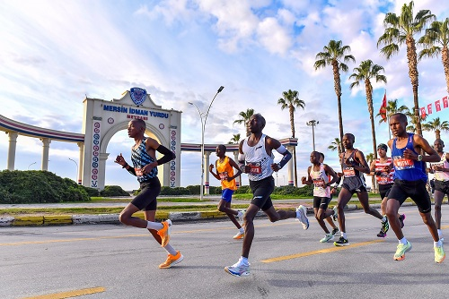 5.'nci Uluslararası Mersin Maratonu Koşuldu
