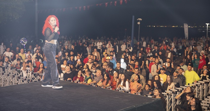 Büyükşehir Belediyesi'nin Gençlik Festivali Başladı