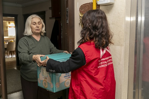 Büyükşehir Belediyesi Glutensiz Gıda Paketleri Dağıtıyor