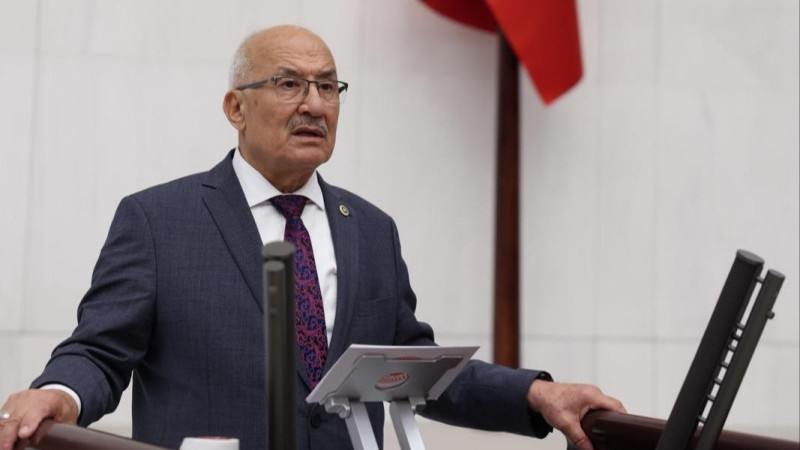 Burhanettin Kocamaz TBMM'de AB ülkeleriyle Vize konusunu gündeme getirdi