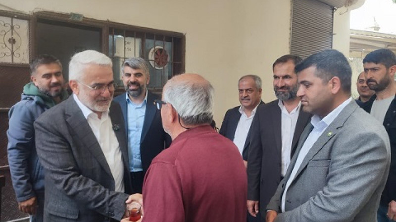 HÜDA PAR Genel Başkanı Zekeriya Yapıcıoğlu İşçi Bayramında Tarsus’ta