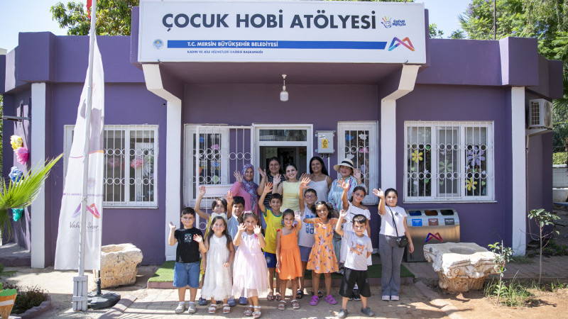 Büyükşehirin Atakent Çocuk Hobisi Atölyesinde çocuklar çok mutlu