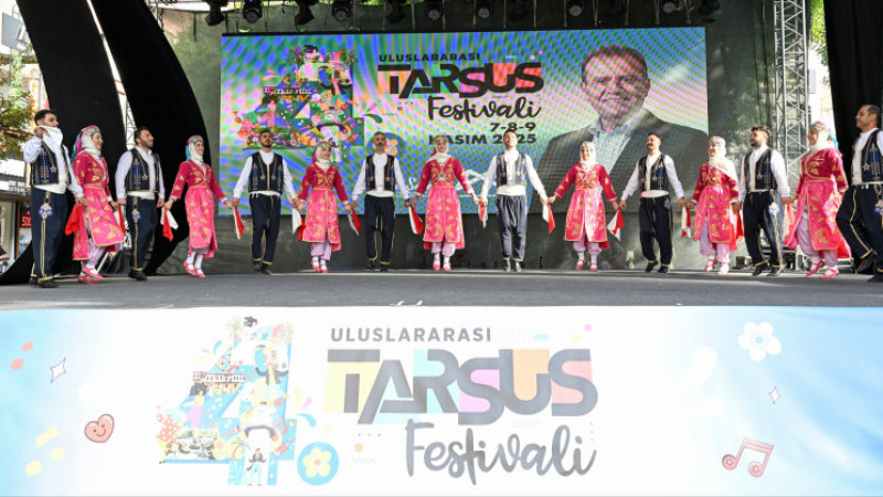 Uluslararası Tarsus Festivali Kente Hayat Verdi