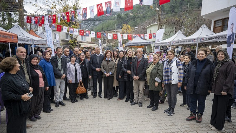 Meral Seçer, Çamlıyayla'da Kırsal Mahalle Buluşmalarına Katıldı