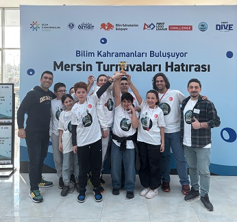 Tarsus SEV Robot Tasarım Birincisi Oldu