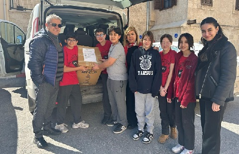 Tarsus SEV Okulu Öğrencileri Malatya'ya Yardım Elini Uzattı