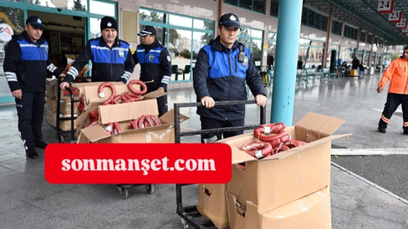 Tarsus'ta 300 kilo Sucuk imha edildi