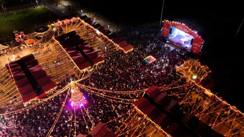 Mersinliler Yeni Yıla Büyükşehir'le MERHABA dedi