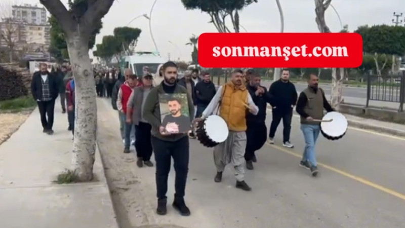 Kazada Ölen Genç, Davul -Zurna Eşliğinde Toprağa Verildi