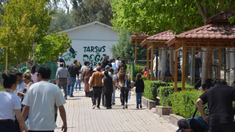 Mersin'de 23 Nisan doğadan bilime uzanan etkinliklerle kutlandı